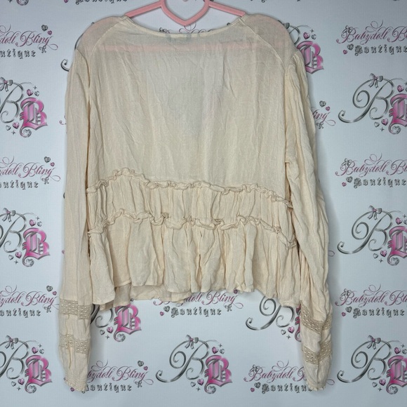 Buffalo long sleeve blouse top crochet style button down blouse puff ruffle boho - Picture 3 of 7